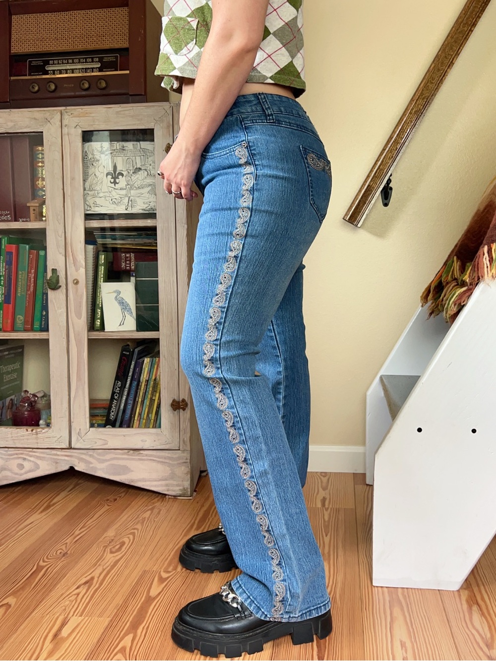 Vintage Y2K Bootcut Jeans Embroidered Paisley Sequins Faded Mid Rise Size 6
